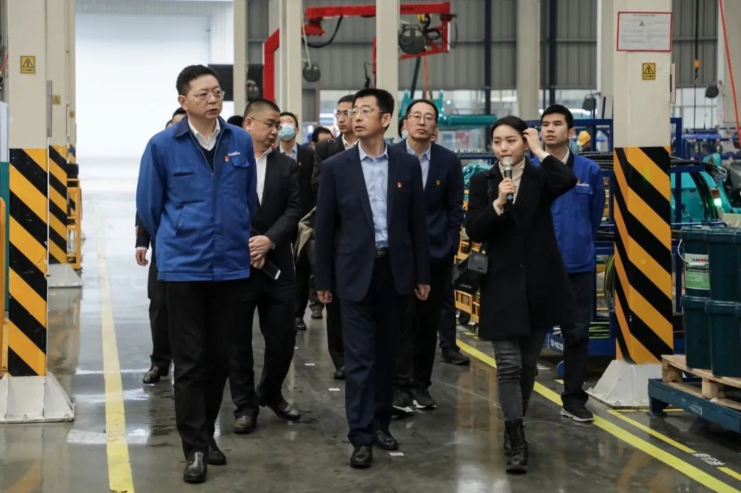 以党建促业务，以业务强党建——青岛西海岸公用事业集团考察beat365官网