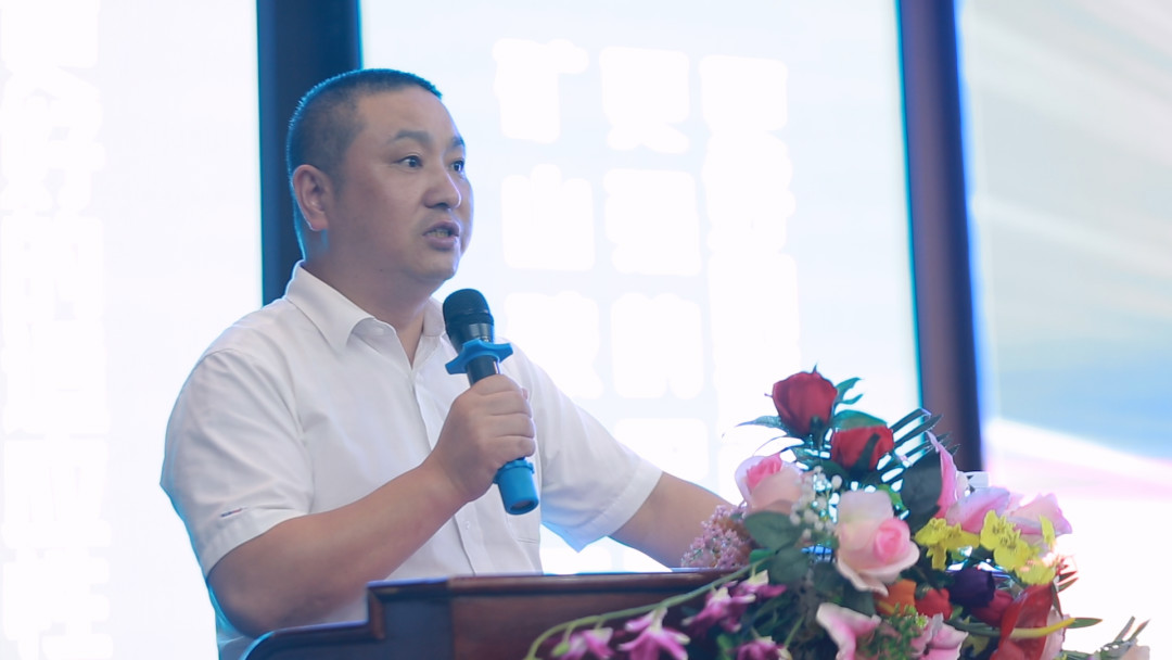 向挖掘机万台俱乐部迈进——beat365官网2020年度挖掘机营销训练营开营