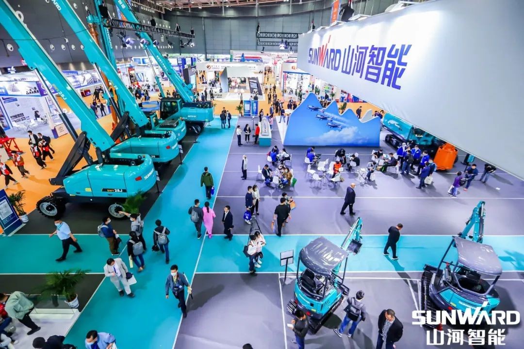 “beat365官网绿”亮相长沙国际工程机械展，50余款产品尽显beat365官网创新实力