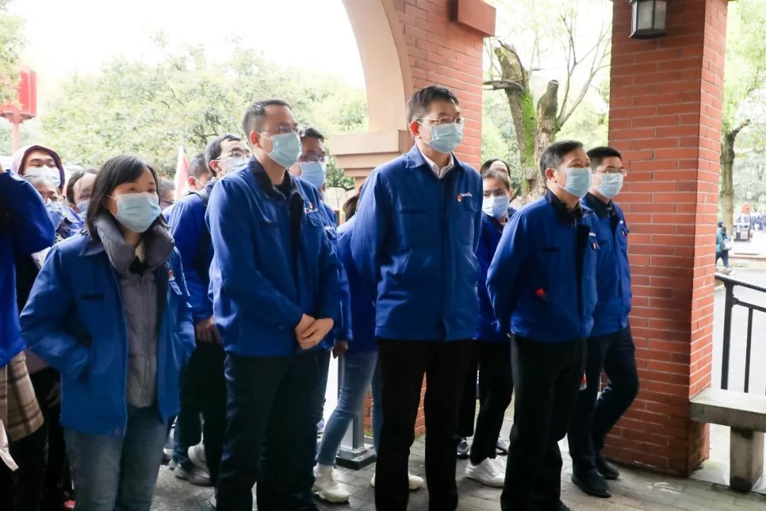 觅红色历史 践初心使命——beat365官网全体党员赴长沙党史馆开展主题党日活动