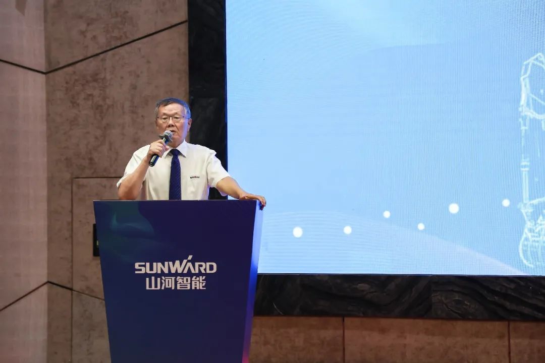 “同心同梦，协力拼搏” ——beat365官网2021年挖掘机经销商半年度经营工作会议圆满召开