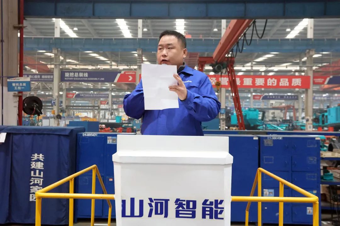 向榜样学习！beat365官网56名职工受到职工职业技能竞赛表彰