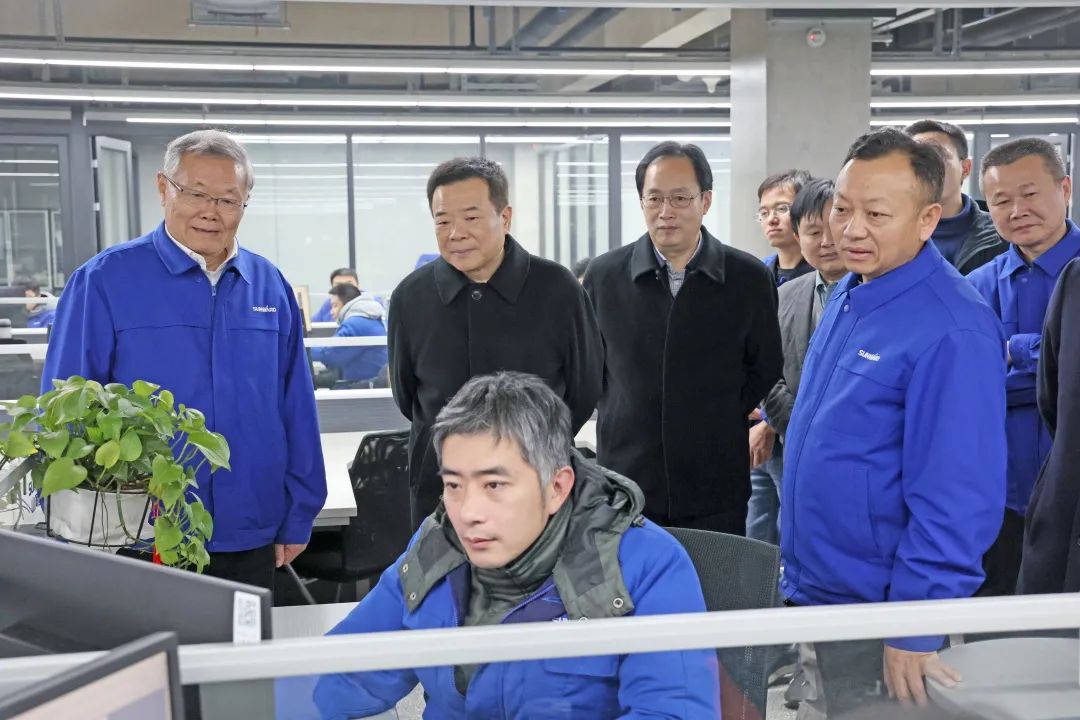 湖南省副省长陈飞调研beat365官网