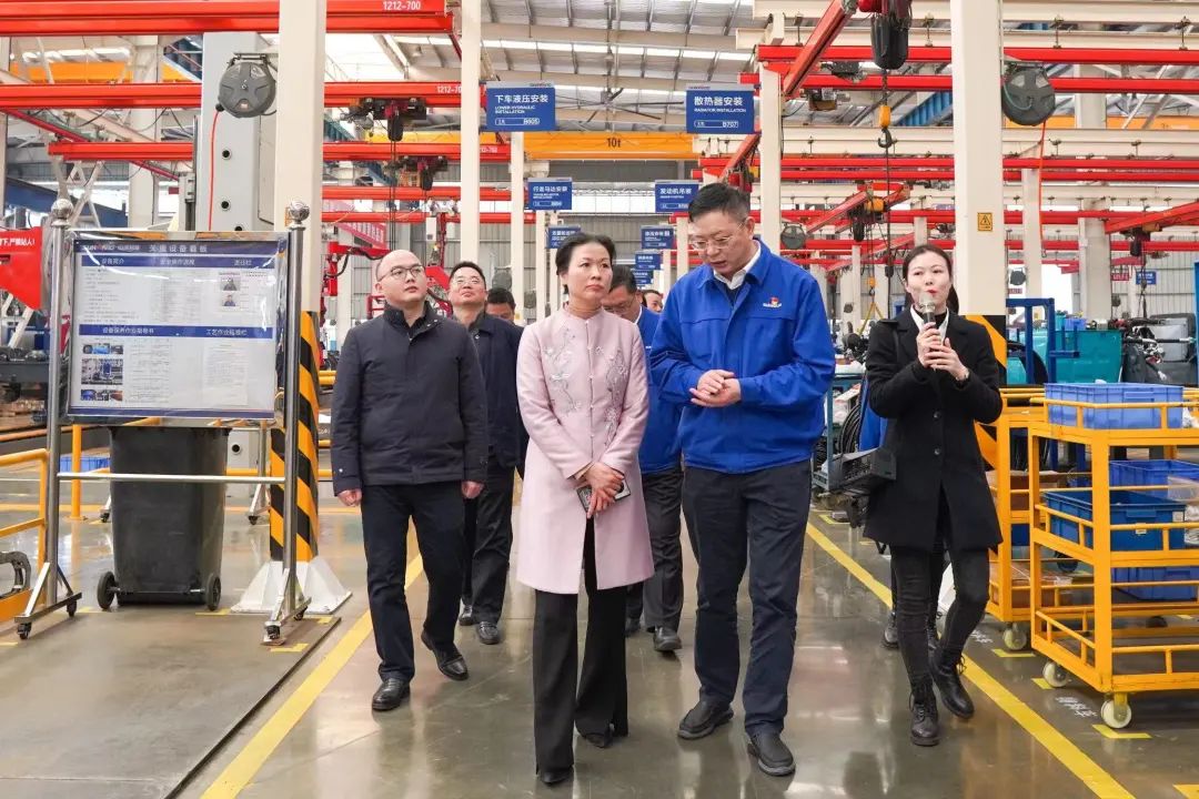 长沙市总工会、长沙经开区总工会一行调研beat365官网