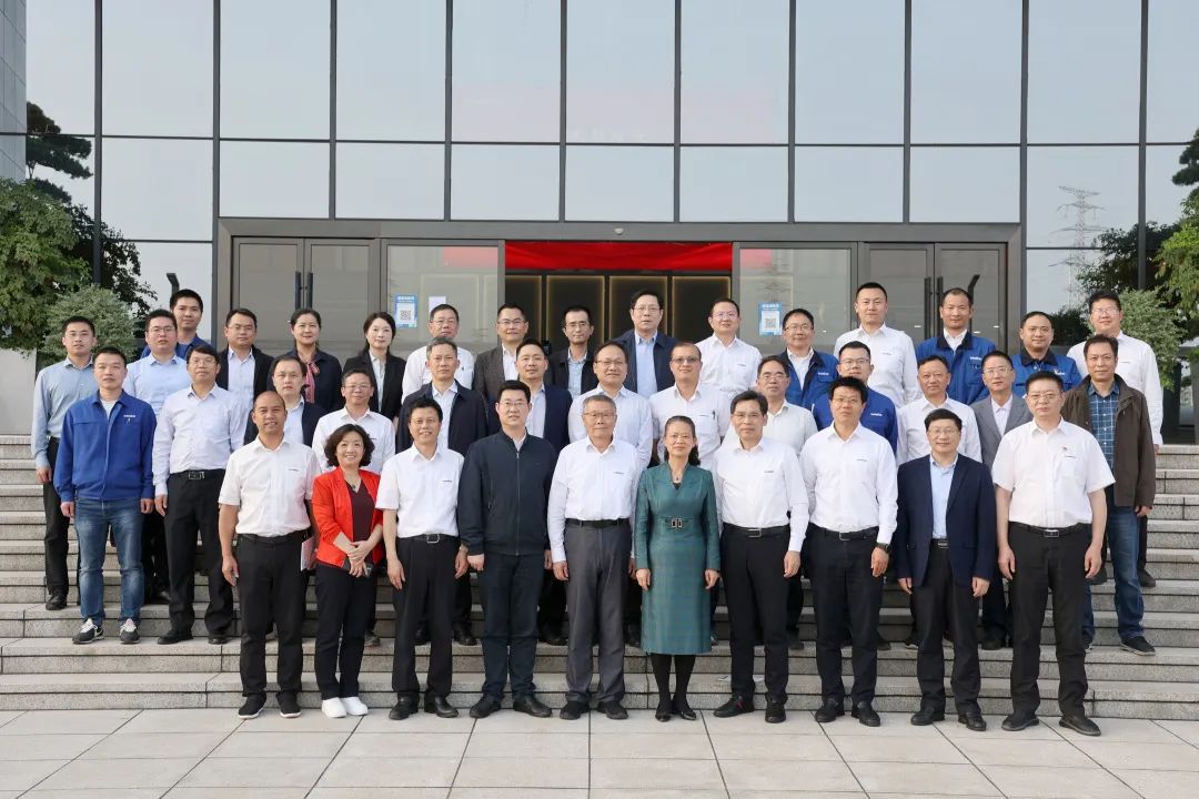深化产学研合作！中南大学校长、中国工程院院士田红旗率团拜访beat365官网