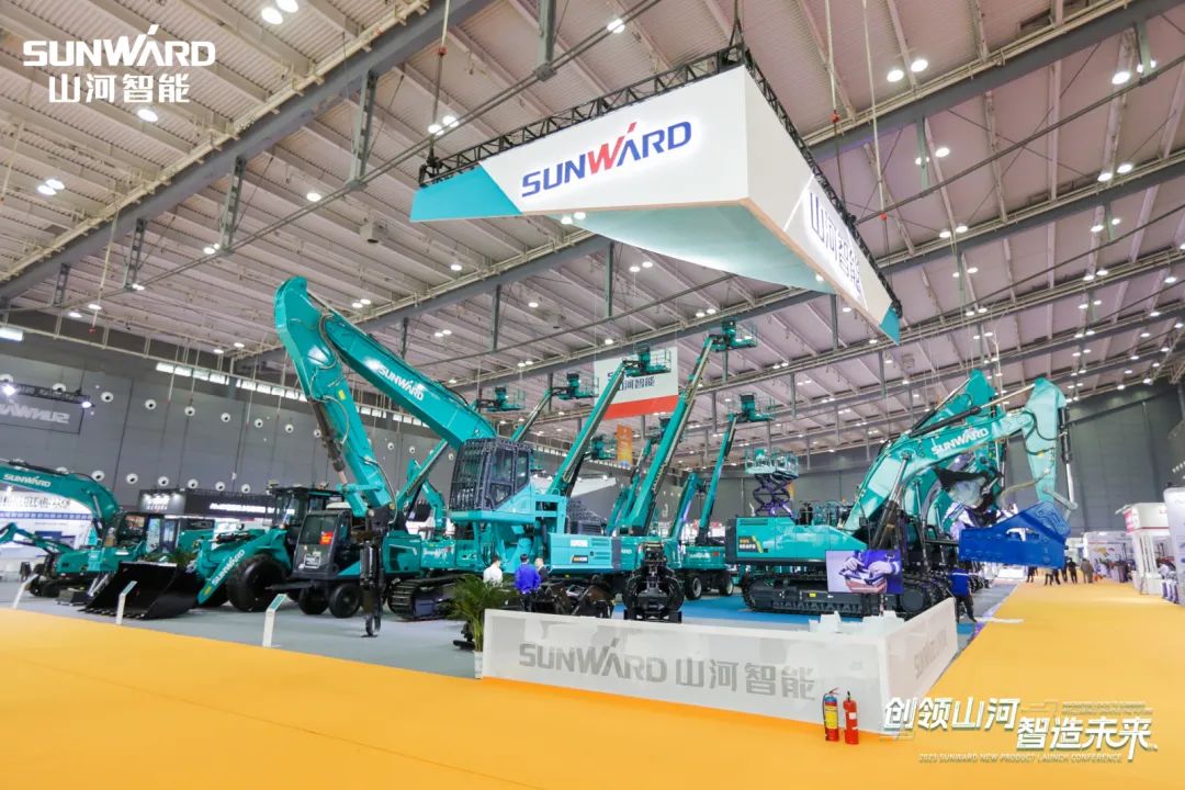 2023 CICEE | beat365官网亮相2023长沙国际工程机械展！智能化、电动化产品站C位