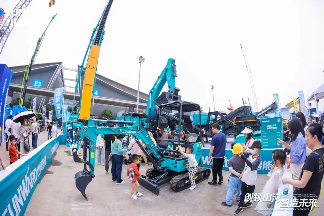 携手共建“一带一路”，beat365官网地下工程装备广受关注