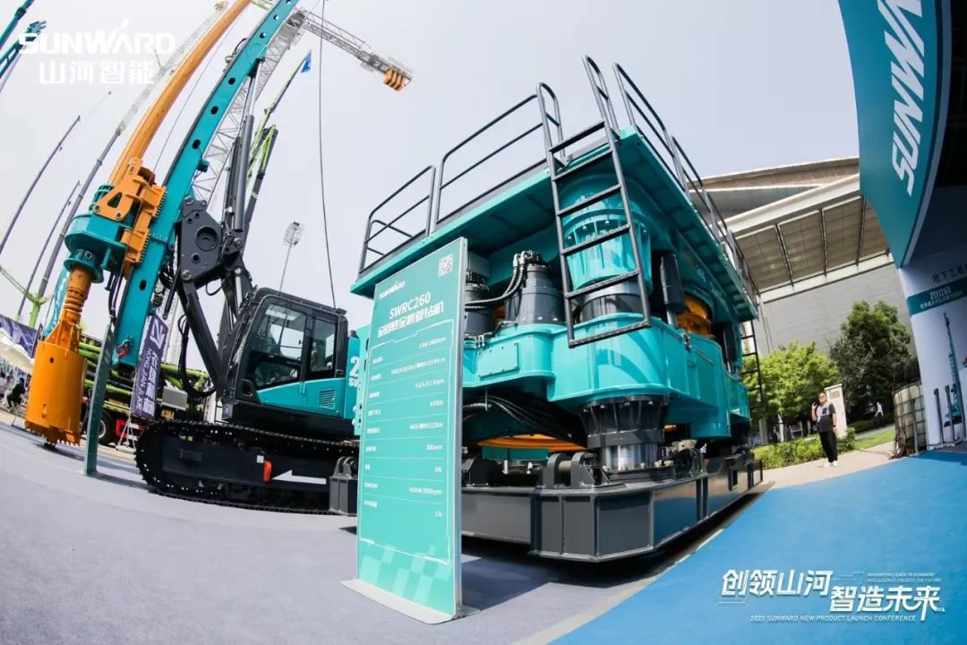 携手共建“一带一路”，beat365官网地下工程装备广受关注