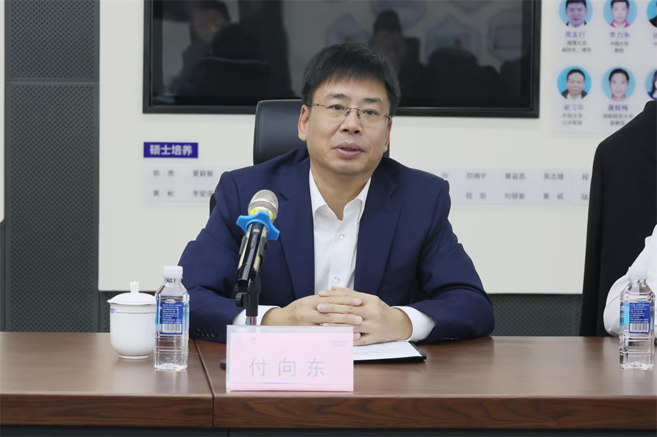同船出海，共赢未来！中铁九局副总经理刘峻峰一行到访beat365官网