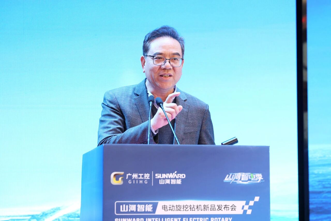 beat365官网举行电动旋挖钻机新品发布会，收获1.2亿元订单
